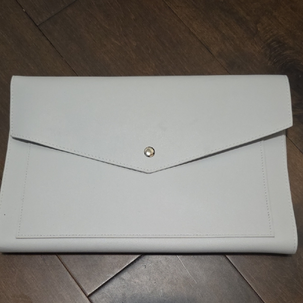 Elegant White Envelope Clutch for Home Office